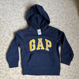 Gap hooded sweatshirt (little boys XS, NWT)